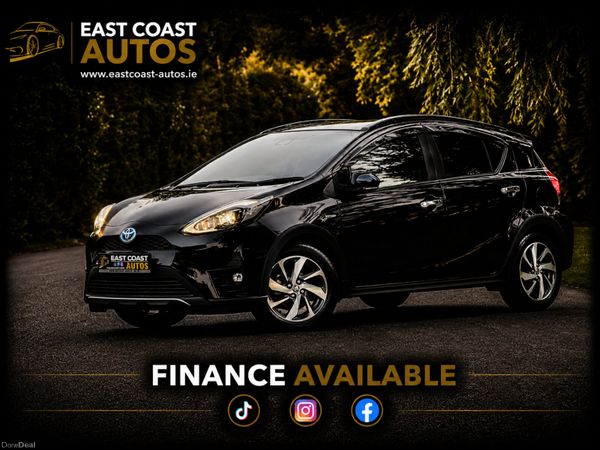 Toyota Aqua Hatchback, Petrol Hybrid, 2021, Black