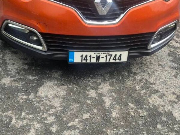 Renault Captur Hatchback, Diesel, 2014, Orange