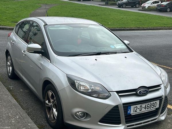Ford Focus Hatchback, Diesel, 2012, Silver