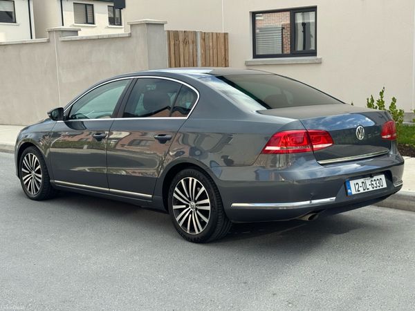 Volkswagen Passat Saloon, Diesel, 2012, Grey