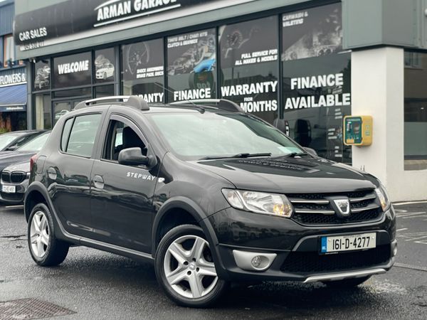 Dacia Sandero Stepway Hatchback, Petrol, 2016, Black