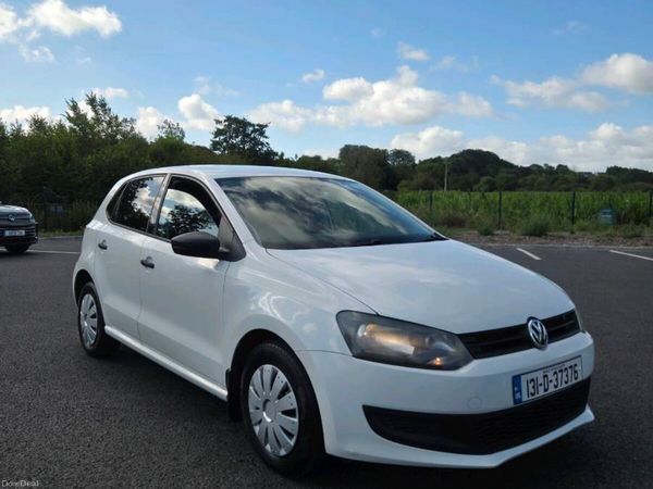 Volkswagen Polo Hatchback, Petrol, 2013, White
