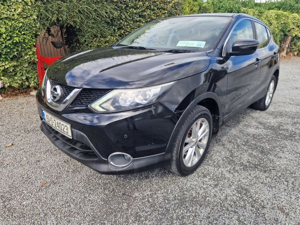 Nissan Qashqai Hatchback, Diesel, 2015, Black