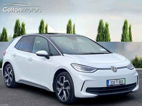 Volkswagen ID.3 Hatchback, Electric, 2023, White