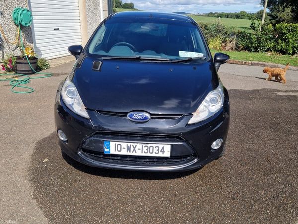 Ford Fiesta Hatchback, Petrol, 2010, Black