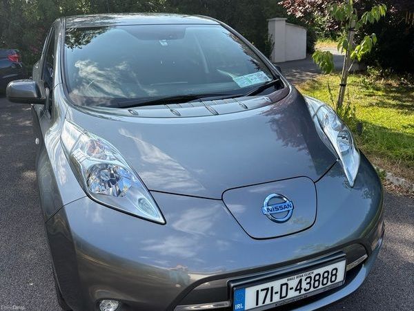Nissan Leaf Hatchback, Electric, 2017, Grey