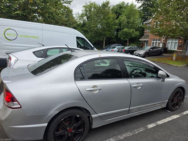 Honda Civic Saloon, Petrol Hybrid, 2010, Silver