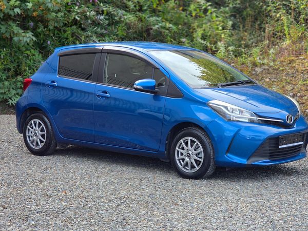 Toyota Vitz Hatchback, Petrol, 2015, Blue