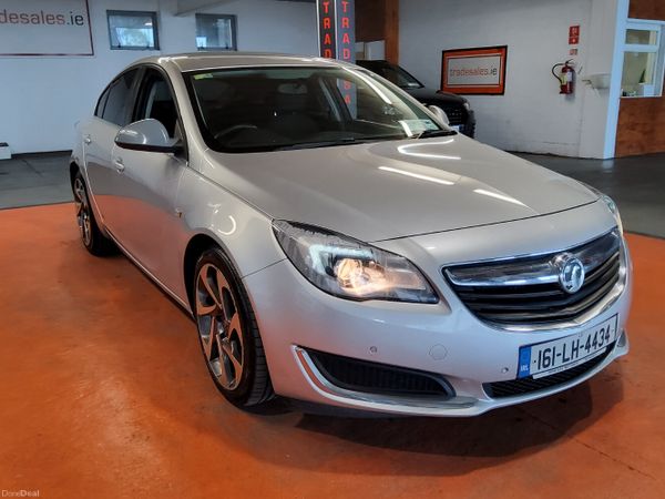 Vauxhall Insignia Hatchback, Diesel, 2016, Silver