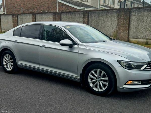 Volkswagen Passat Saloon, Diesel, 2015, Silver