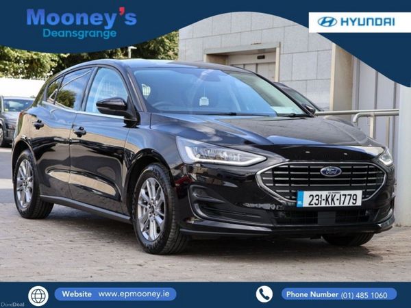 Ford Focus Hatchback, Petrol, 2023, Black