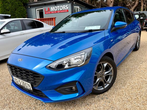 Ford Focus Hatchback, Petrol, 2019, Blue