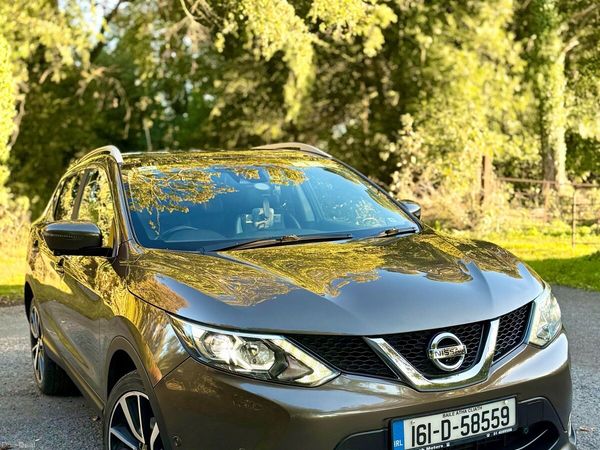 Nissan Qashqai Hatchback, Diesel, 2016, Bronze