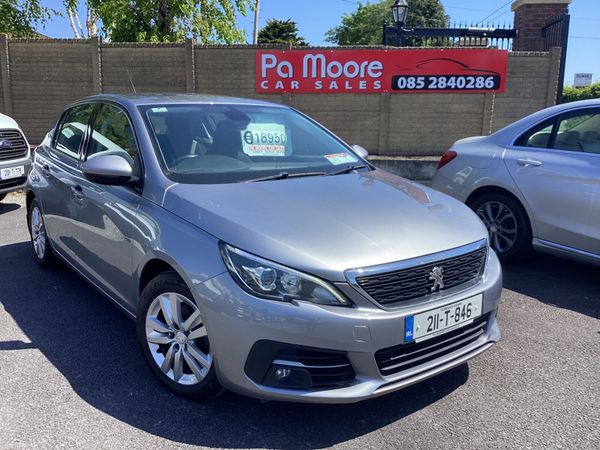 Peugeot 308 Hatchback, Diesel, 2021, Grey