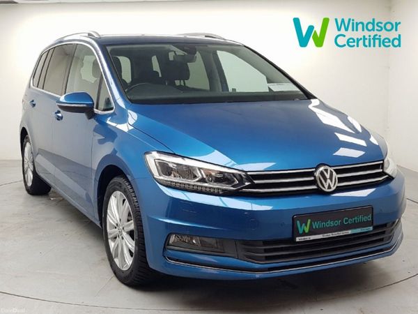 Volkswagen Touran MPV, Petrol Hybrid, 2019, Blue