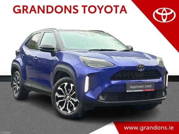 Toyota Yaris Cross Hatchback, Petrol Hybrid, 2024, Blue