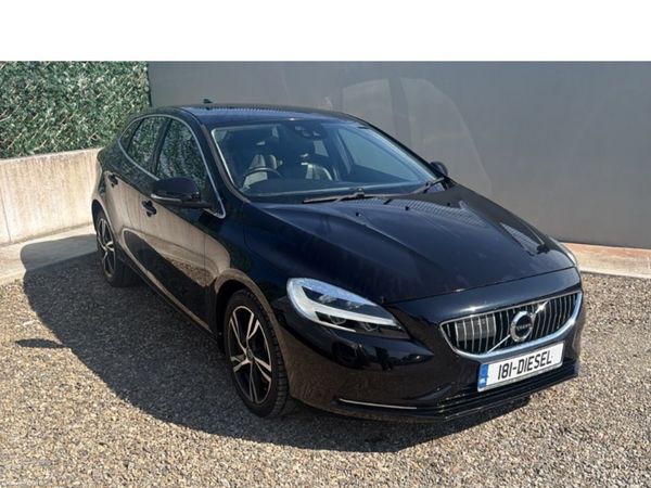 Volvo V40 Hatchback, Diesel, 2018, Black