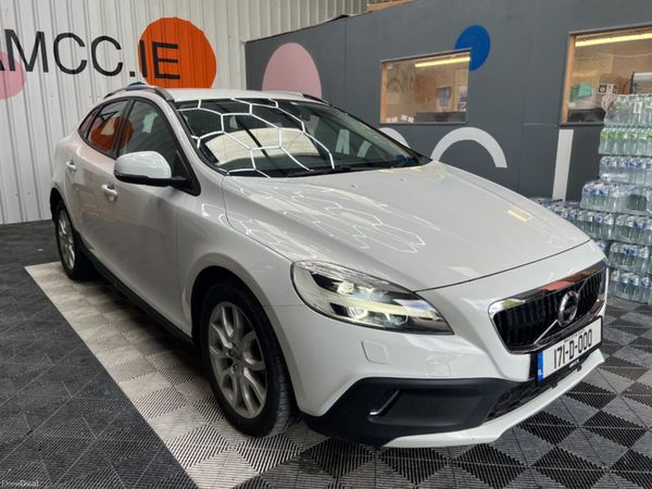 Volvo V40 Estate, Diesel, 2017, White