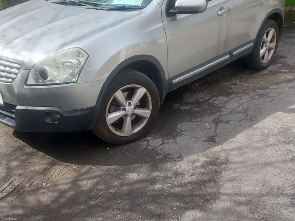 Nissan Qashqai Hatchback, Diesel, 2009, Silver