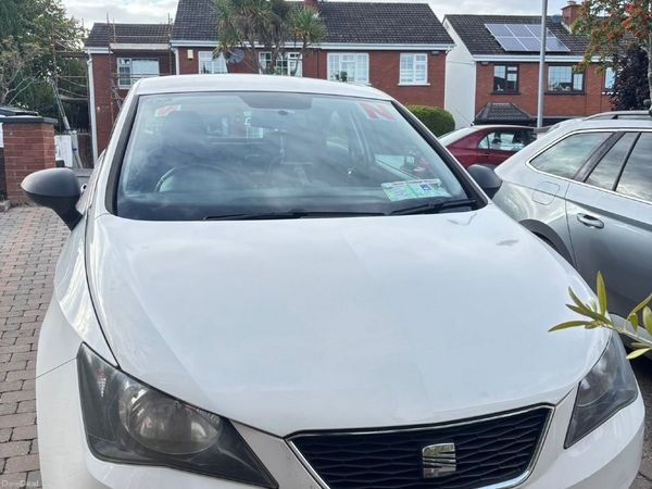 SEAT Ibiza MPV, Petrol, 2013, White