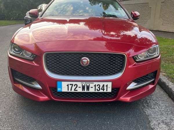 Jaguar XE Saloon, Diesel, 2017, Red