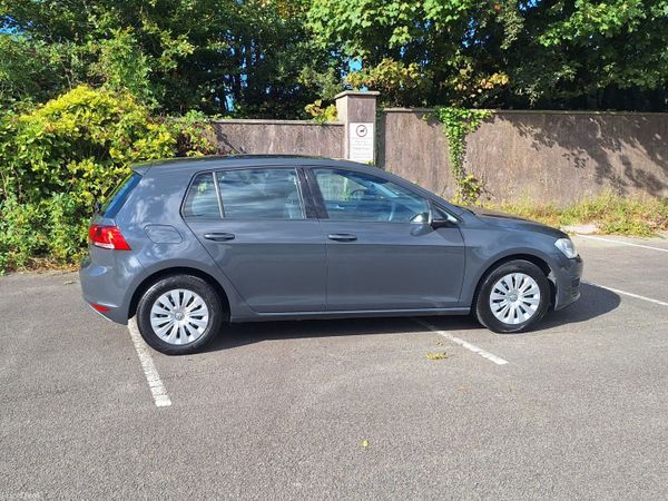Volkswagen Golf Hatchback, Petrol, 2014, Grey