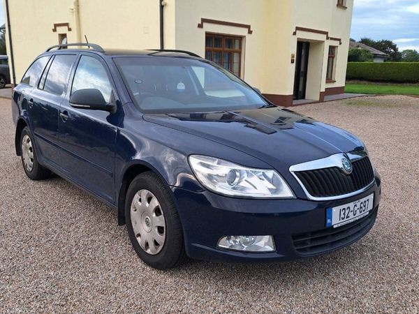 Skoda Octavia Estate, Diesel, 2013, Blue