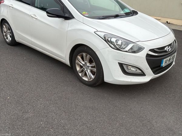 Hyundai i30 Hatchback, Diesel, 2014, White