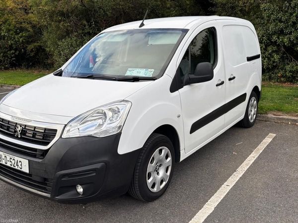 Peugeot Partner MPV, Diesel, 2019, White