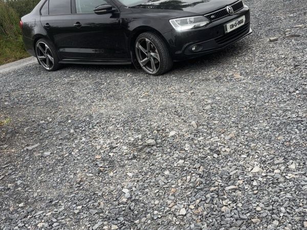 Volkswagen Jetta Saloon, Diesel, 2013, Black