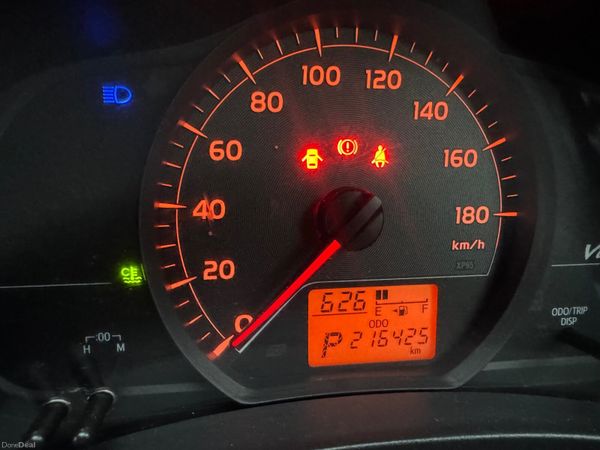 Toyota Vitz Hatchback, Petrol, 2011, White