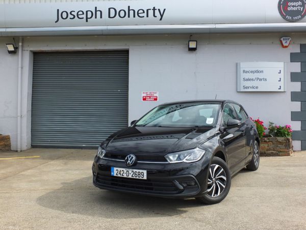Volkswagen Polo Hatchback, Petrol, 2024, Black