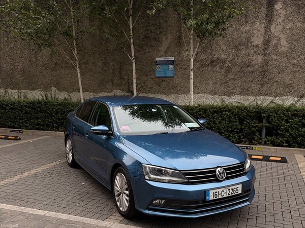 Volkswagen Jetta Saloon, Petrol, 2016, Blue