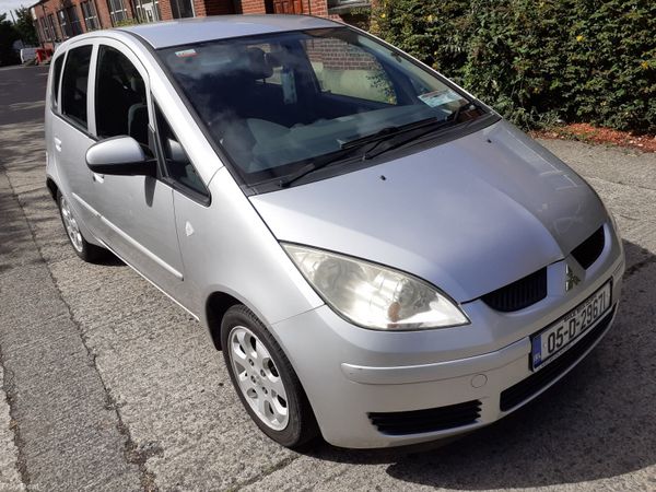 Mitsubishi Colt Hatchback, Petrol, 2005, Silver