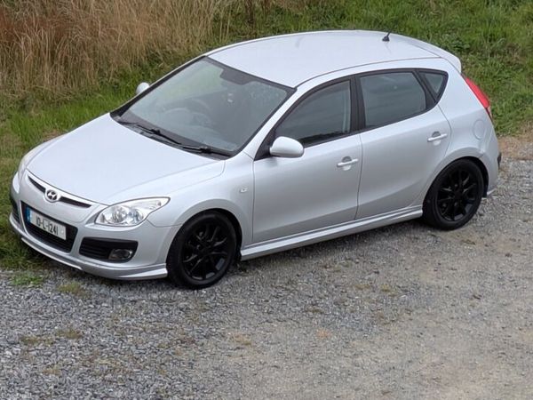 Hyundai i30 Hatchback, Diesel, 2010, Silver