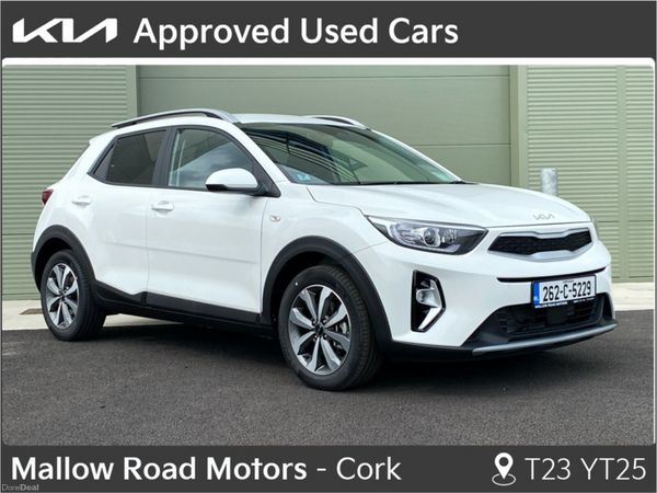 Kia Stonic SUV, Petrol, 2026, White