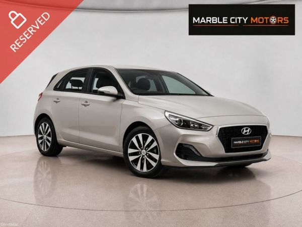 Hyundai i30 Hatchback, Petrol, 2019, White