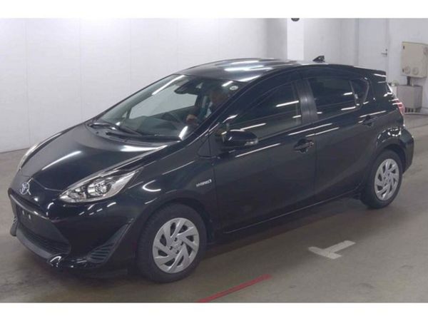Toyota Aqua Hatchback, Petrol Hybrid, 2017, Black