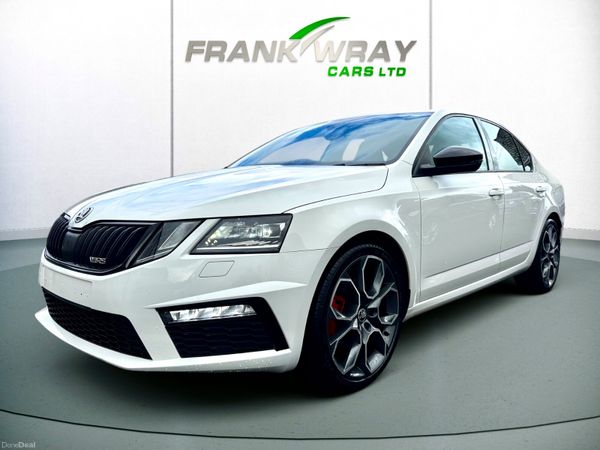 Skoda Octavia Hatchback, Diesel, 2018, White
