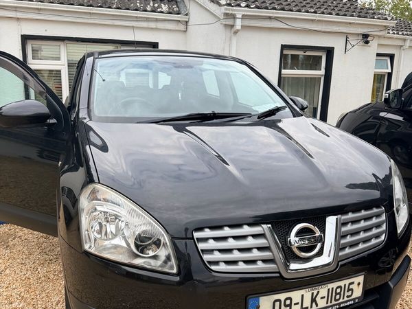 Nissan Qashqai Hatchback, Diesel, 2009, Black