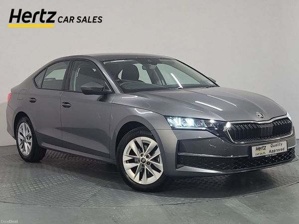 Skoda Octavia Hatchback, Diesel, 2025, Grey