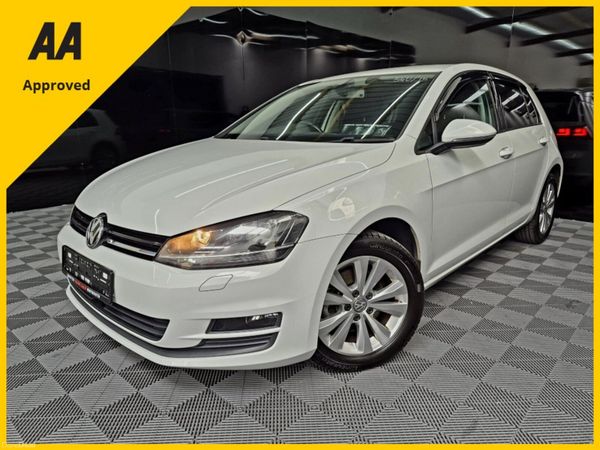 Volkswagen Golf Hatchback, Petrol, 2015, White