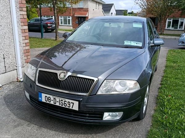 Skoda Octavia Hatchback, Petrol, 2008, Grey