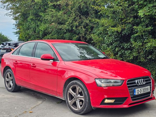 Audi A4 Saloon, Diesel, 2012, Red