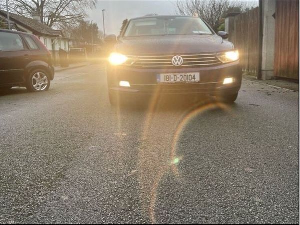 Volkswagen Passat Saloon, Diesel, 2018, Blue