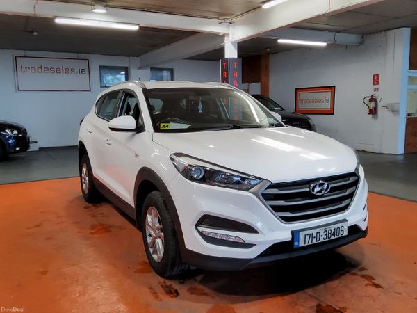 Hyundai Tucson SUV, Petrol, 2017, White