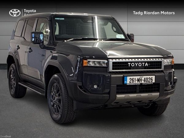 Toyota Land Cruiser Van, Diesel, 2026, Grey