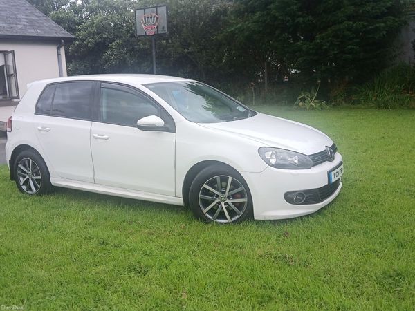 Volkswagen Golf Hatchback, Diesel, 2011, White