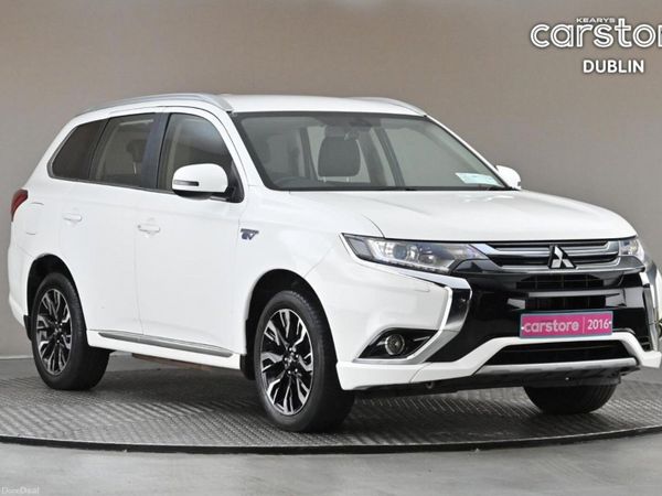 Mitsubishi Outlander SUV, Petrol Plug-in Hybrid, 2016, White