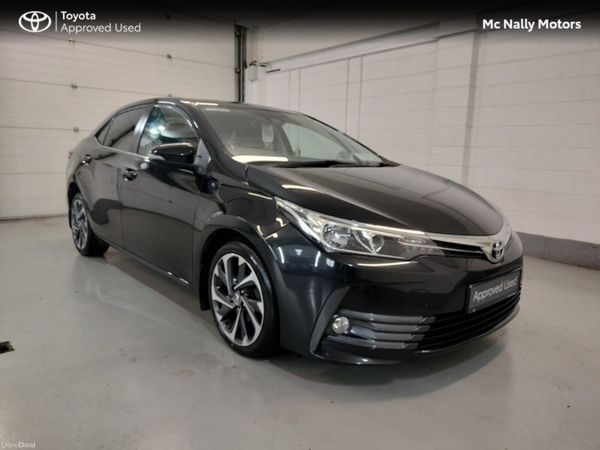Toyota Corolla Saloon, Diesel, 2017, Black